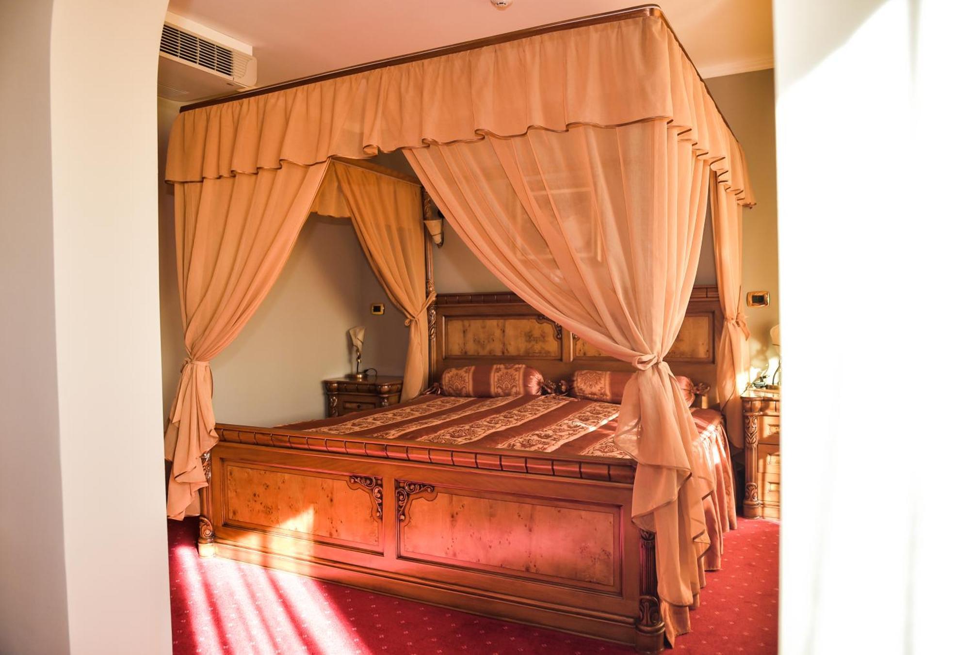 Хотел Скалите, Skalite Hotel Belogradtsjik Eksteriør bilde
