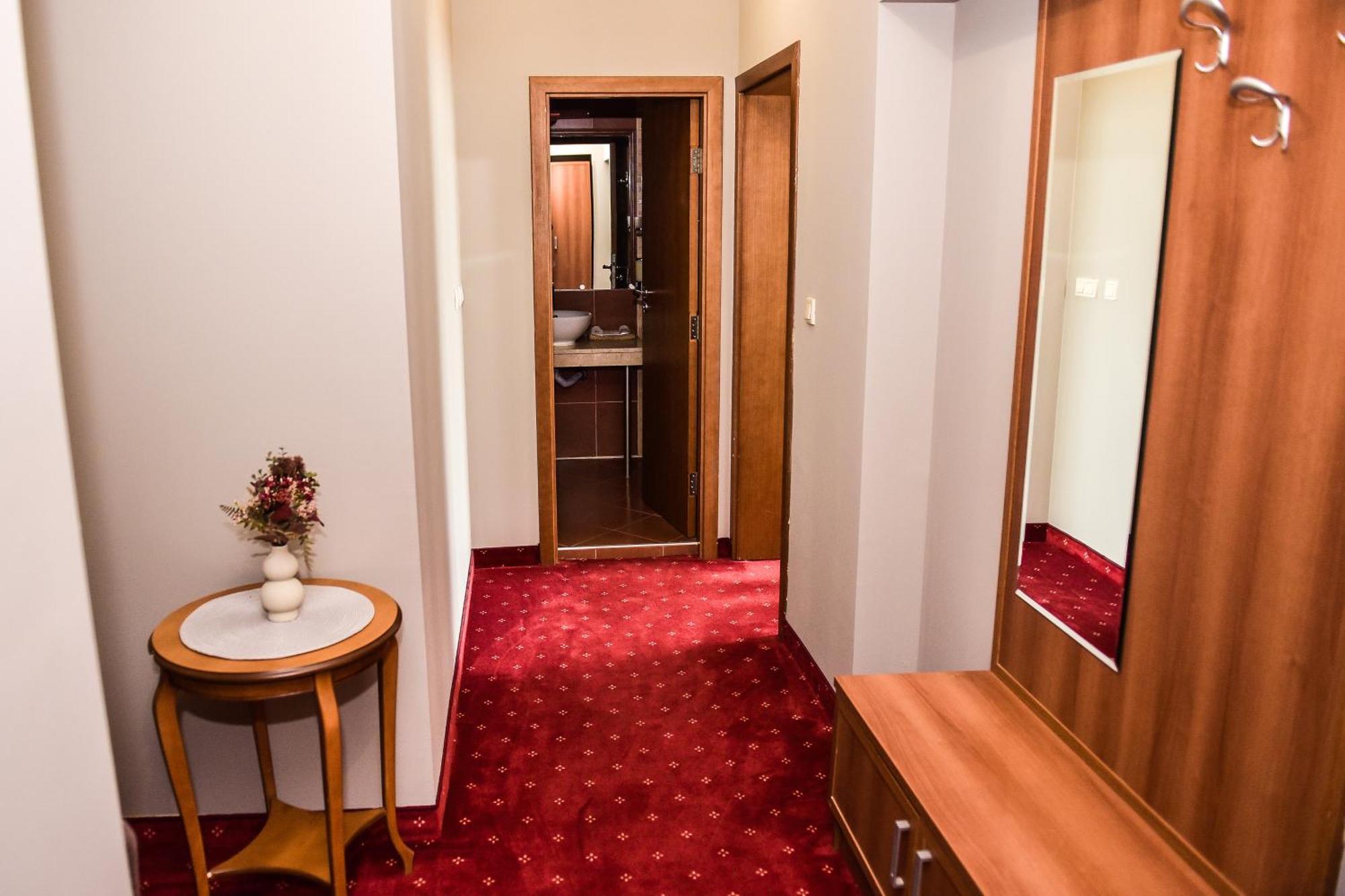 Хотел Скалите, Skalite Hotel Belogradtsjik Eksteriør bilde